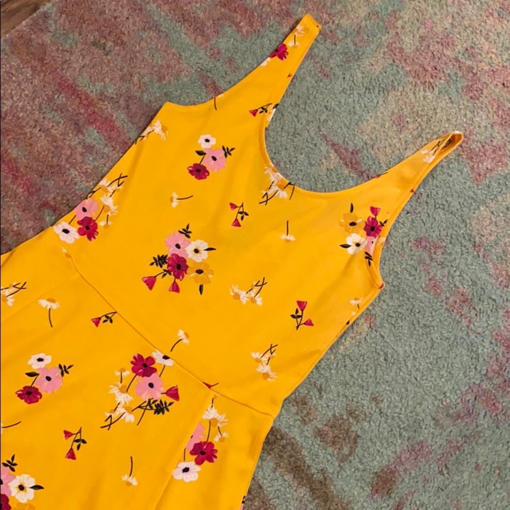 Floral dress - Picture 2 of 4